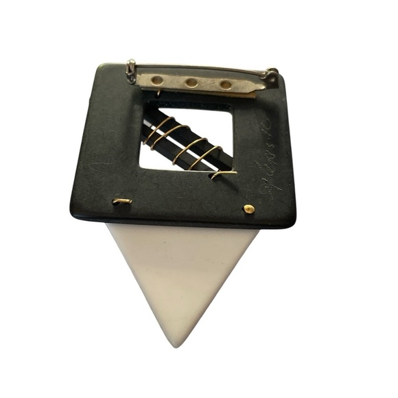 Signed 1980's Alexis Ka Memphis Modernist Acrylic Brooch - Picture 3 of 4